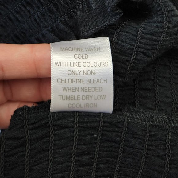 NWOT Pacsun Me to We Black Smocked Off The Shoulder Crop Top sz S - Picture 7 of 7